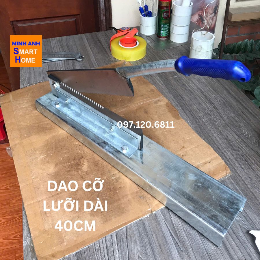 Hình ảnh thực tế dao cắt gà cỡ lưỡi dài 40cm cán tay cầm 30cm