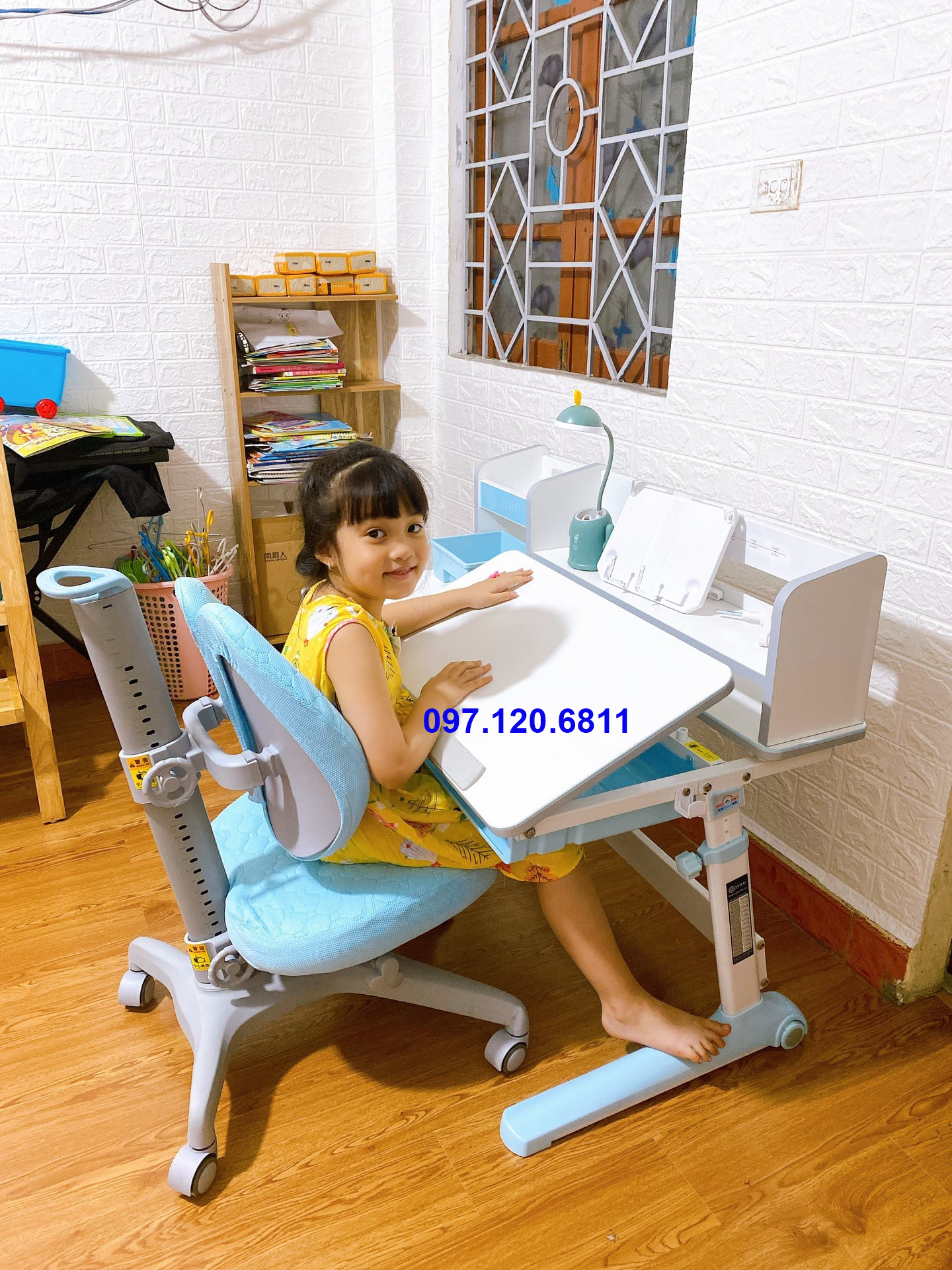 Bộ Bàn Ghế Chống Gù Trẻ Em Dài 100cm Mã JD-5100 Và Ghế MC-159